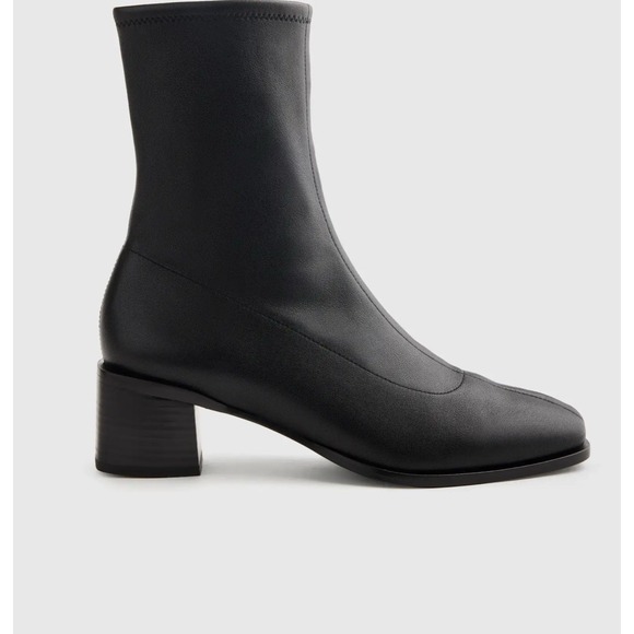 Quince Italian Leather Stretch Sock Bootie Black Womens 9 Ankle Boot New - Picture 1 of 6